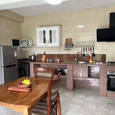 Holiday Home Baie Lazare  Екстер'єр фото