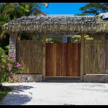 Holiday Home Baie Lazare  Екстер'єр фото