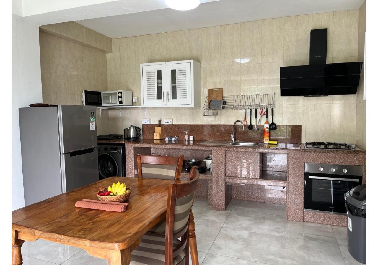 Holiday Home Baie Lazare  Екстер'єр фото