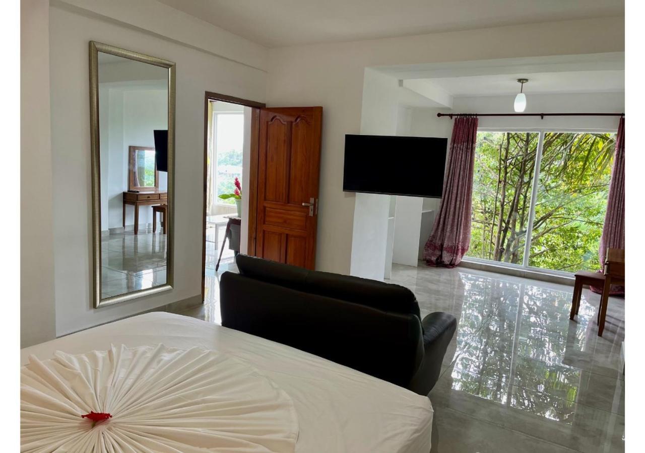 Holiday Home Baie Lazare  Екстер'єр фото