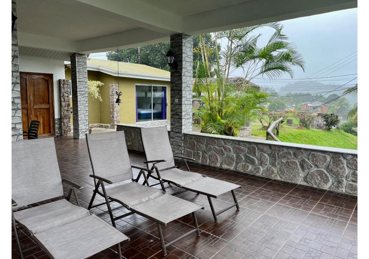 Holiday Home Baie Lazare  Екстер'єр фото